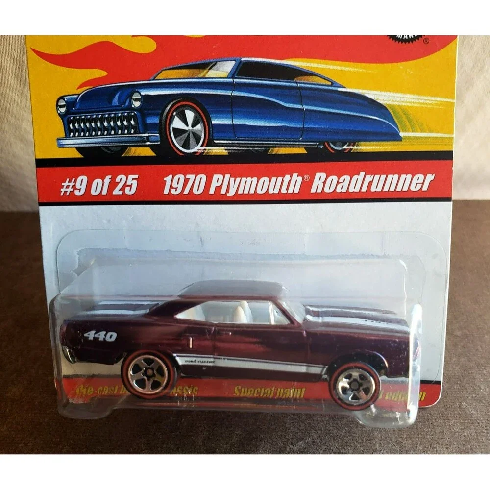 2005 Hot Wheel 1970 PLYMOUTH ROADRUNNER 440 Purple CLASSICS SERIES 1 REDLINE 5SP